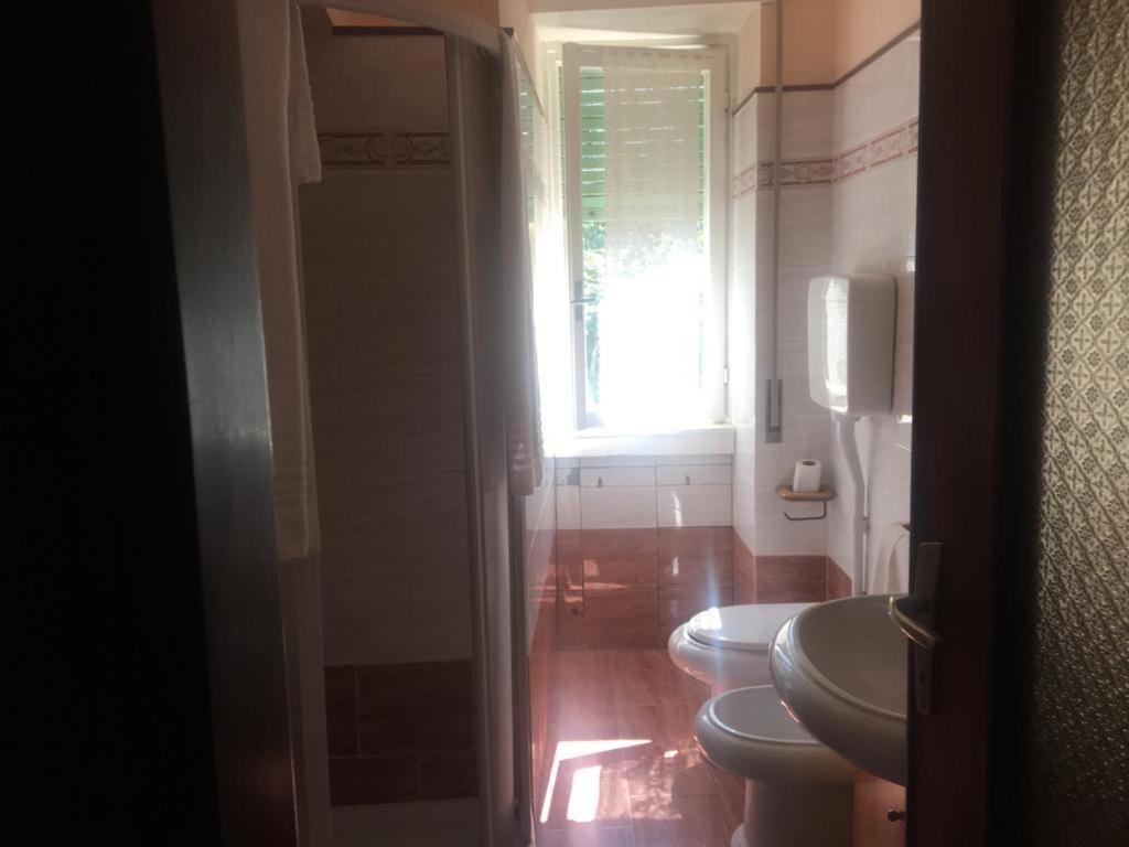 Casa Vacanza La Terrazza Valbrona Екстериор снимка